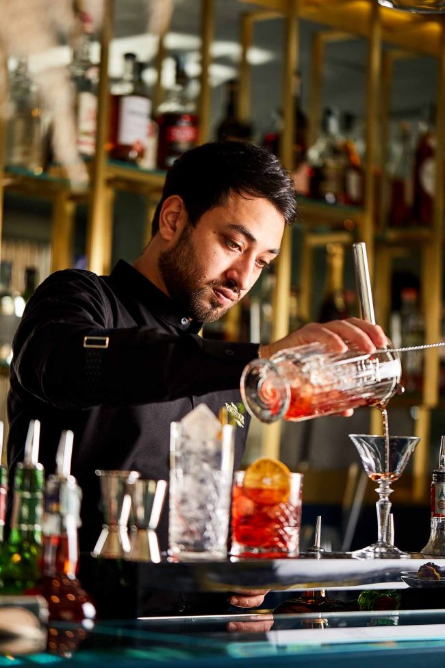 Mon Bistrot bartender